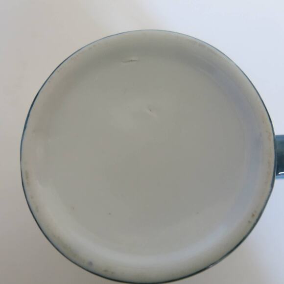 MAINE Coffee Mug Basket of Blueberries Rustic Farmhouse Style 8.5 Ounces - Picture 7 of 8